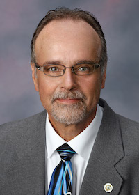 Photo of Dr. Kenton Olliff